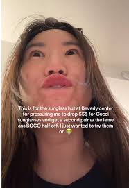 Mia Barton Website Review