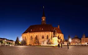Ansamblul monumental matei corvin si catedrala sf. PiaÈa Unirii Cluj Obiective Turistice Cluj Napoca Cluj Com