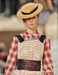 Epingle Sur Femmes Chapeaux