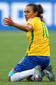 Media in category favela santa marta the following 18 files are in this category, out of 18 total. Frauenfussball Wm Abschied Von Marta Sport Sz De