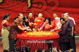 Bagi mereka yang meraikannya, sambutan ini boleh menjadi sibuk dan penuh keseronokan. Pagi Tadi Saya Telah Menghadiri Sambutan Perayaan Tahun Baru Cina Di Wisma Mca Suasana Begitu Meriah Dan Harmoni Mohd Najib Tun Razak Scoopnest