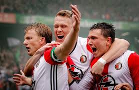 De topper tussen psv en feyenoord. Als Psv Titel Pakt Is Feestje Feyenoord Fans Echt Voorbij Nederlands Voetbal Tubantia Nl