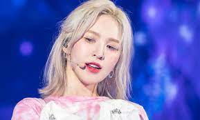 Red velvet wendy speaking english wendy lived in canada, so she is one of the few idols who's everything wrong with wendy (red velvet) | kpop and stereotypes video link: Todayis Wendyday And More Trending Worldwide On Twitter As Fans Celebrate Red Velvet Wendy S Birthday Allkpop