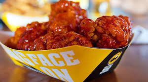 Chain Restaurant Chicken Wings Ranked From Worst To First Youtube