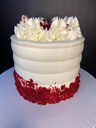 Vanilla white cake with whipped vanilla buttercream. Red Velvet With Buttercream Frosting And A Crumb Coat Baking