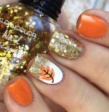 This toe nail design is very cute and quite easy to paint. Fall Nails Nail Art For Autumn