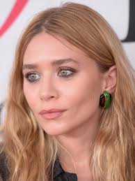 Posts with replies by Megs 🪐 (@megcouni)