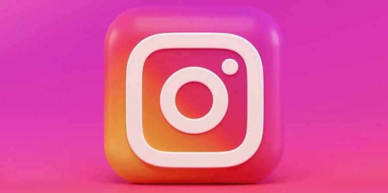 How to analyze Instagram insights to increase organic audience