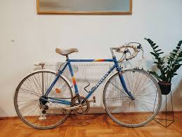 Image result for Beige Jantes 1988 ARO