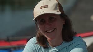 No Ordinary Life S1E3 Horses of Courses