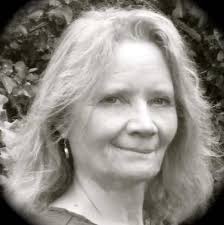 Heather Goulet's Instagram, Twitter & Facebook