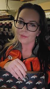 Jordan Schick's Instagram, Twitter & Facebook