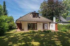 513,00 m² 1.385.000 € kaufpreis privatangebot. Haus Zum Verkauf Steenbargsweg 19 22397 Hamburg Duvenstedt Mapio Net