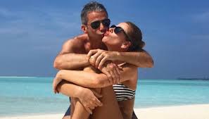 Alessia marcuzzi e paolo calabresi marconi si sono lasciati? Chi E Paolo Calabresi Marconi Il Marito Di Alessia Marcuzzi Dilei