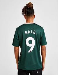You'll be ready to sport the bold navy blue and white after shopping kitbag's array of tottenham hotspur jerseys and more! Green Nike Tottenham Hotspur Fc 2020 21 Bale 9 Away Shirt Jd Sports