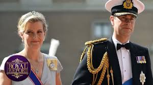 The earl of wessex, by contrast, rolled up. A Look At The Royal S Secret Weapon Sophie Countess Of Wessex Peopletv Youtube