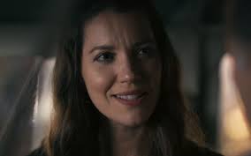 Nathalia Dill atiça mistérios de Francesca em Quem Ama Cuida: 'O que ela quer?'