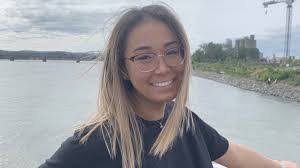 Nicole Schuett's Instagram, Twitter & Facebook