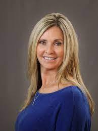 Sharon Dolinger's Instagram, Twitter & Facebook