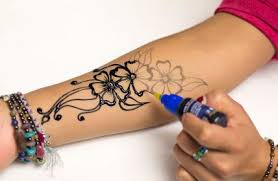 The Best Henna Kit Made With Certified Organic Henna Henna Tattoo Kit Henna Kit Diy Henna Designs