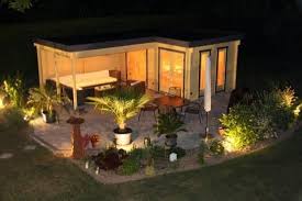 Pin Von Tina Neukirchner Auf Idees Terrasse Flachdach Gartenhaus Gartenhaus Flachdach