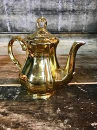 Mokkaservies Van Porselein Bavaria Tirschenreuth Bestaande Uit Een Koffiekan Suikerpot Melkkan En 6 Kop En Schotels Circa 1 Porselein Suikerpotten Bavaria