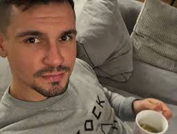 Dejan lovren instagram hot photos, images and movie wallpapers download. Dejan Lovren Dokazao Da Je Najbolji Unuk Provedite Vrijeme S Onima Koje Volite