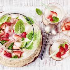 Alkoholfreie Erdbeerbowle Rezept Edeka Rezept Erdbeerbowle Alkoholfrei Bowle Rezept