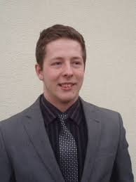 Plaid choose 18-year-old to fight election