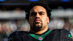 Jets' Alijah Vera-Tucker suffers 'potentially serious' injury (Report)