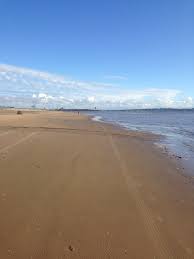 Sunny Day Beaches Near Me Crosby Beach Beach