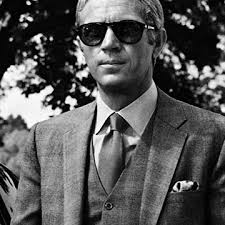 Dwyane Wade's 5 Most Stylish Looks (On & Off The Court)