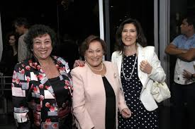 Integrou diversas companhias de teatro do pa�s, recebendo v�rios pr�mios de melhor atriz. Familia Atualiza Estado De Saude De Filha De Nicette Bruno Famosando