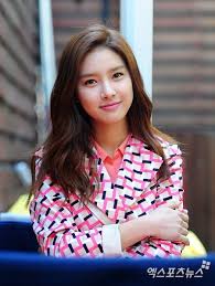 Hasil gambar untuk kim so eun