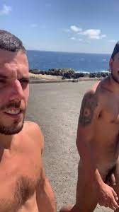 Male nudity: Gay couple walking naked in the… ThisVid.com