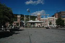 Kommunen grenser mot lier i nordøst, holmestrand i sør og øvre eiker i vest. Drammen Wikipedia