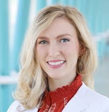 Gillian Meade's Instagram, Twitter & Facebook