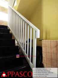 Lalu jarak antar lantai dibagi acuan tinggi optrade, berarti 2,5m : Railing Tangga Minimalis Di Cibinong Railing Tangga Minimalis Appasco Indonesia