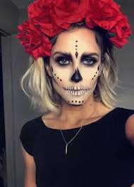 82 ideas de Halloween Elisa👩🏻‍🎤🧛🏻‍♀️🧟‍♀️🧝🏻‍♀️🧚🏻‍♀️🕸