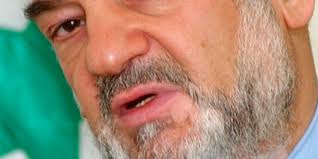 Iraq Shiites break ranks, urge PM to quit