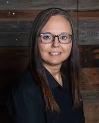 Diane Crabtree's Instagram, Twitter & Facebook