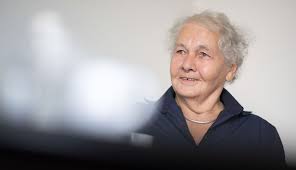 Es soll vielversprechenden jungen deutschen wissenschaftlerinnen mit. Nobelpreistragerin Nusslein Volhard Wissenschaft Braucht Ein Umfeld Das Fordert Und Fordert Forschung Lehre