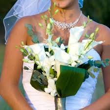 Discover hundreds of ways to save on your favorite products. Pictures Of Calla Lily Bridal Bouquets Lovetoknow