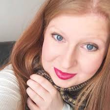 Aimee Lodge's Instagram, Twitter & Facebook