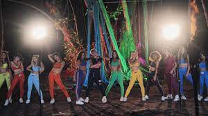 З днем бухгалтера 2021 : Now United Fiesta Official Music Video Youtube