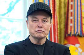 Musk says black eye came from his son's punch as he sports shiner during  Oval Office meeting with Trump