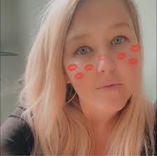 Is Oak Chalet in Bellmore closing?