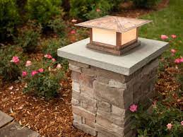 Kostenfrei ab 30 € liefern lassen. 27 Brick Columns For Solar Lights Ideas Brick Columns Driveway Entrance Stone Pillars