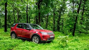 Hugely popular, but not famous. 2020 Land Rover Discovery Sport Review First Drive Autox