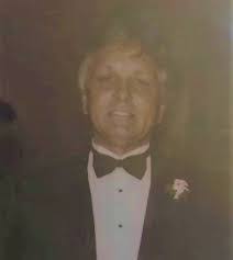 Todd Gossett's Instagram, Twitter & Facebook